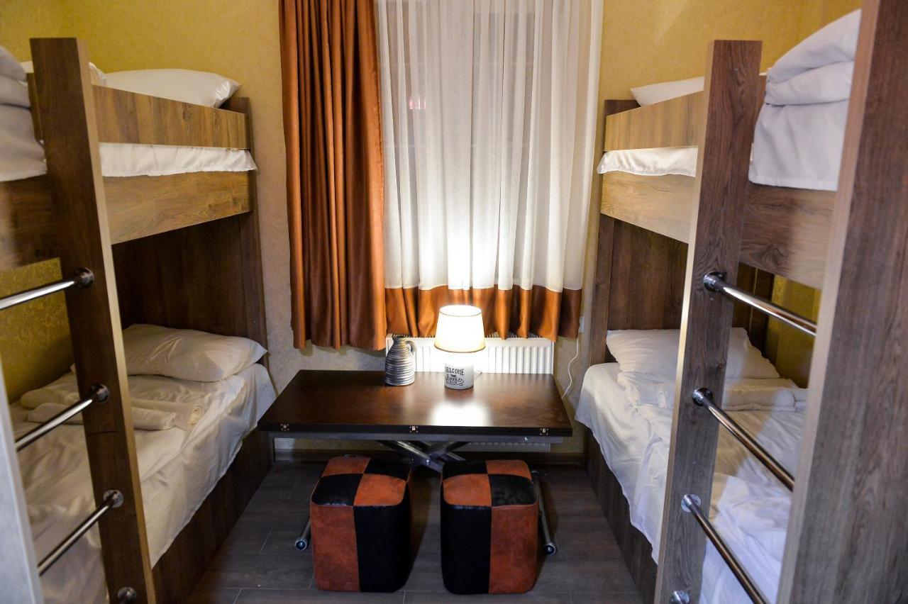 קוטאיסי Hostel Look מראה חיצוני תמונה