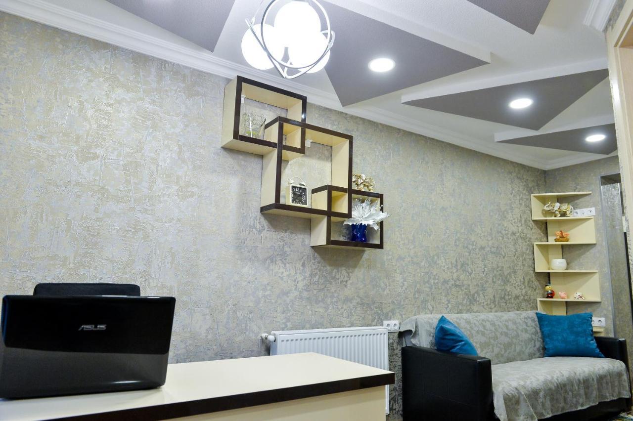קוטאיסי Hostel Look מראה חיצוני תמונה